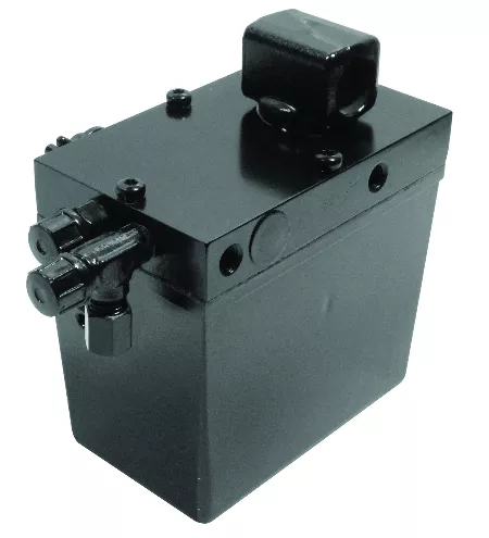 TIPPING OVER CABIN PUMP